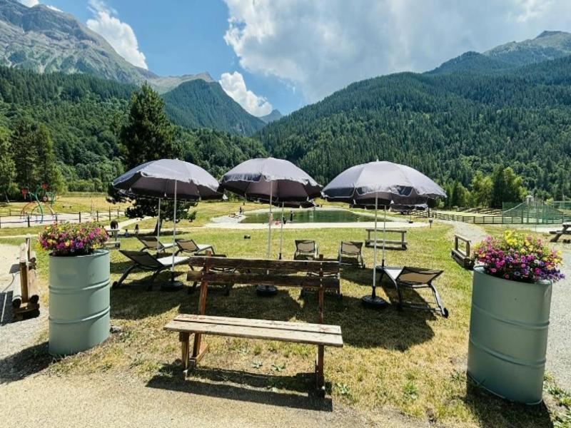 Auberge De La Graviv Re image