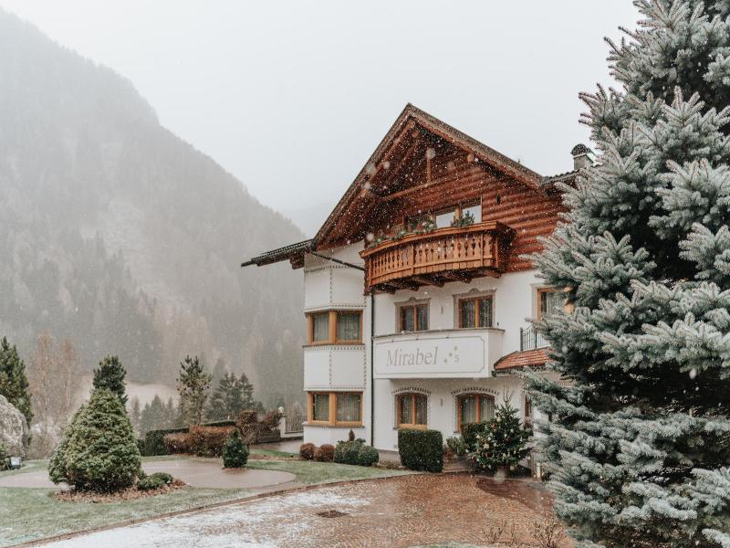 Garni Hotel Mirabel image