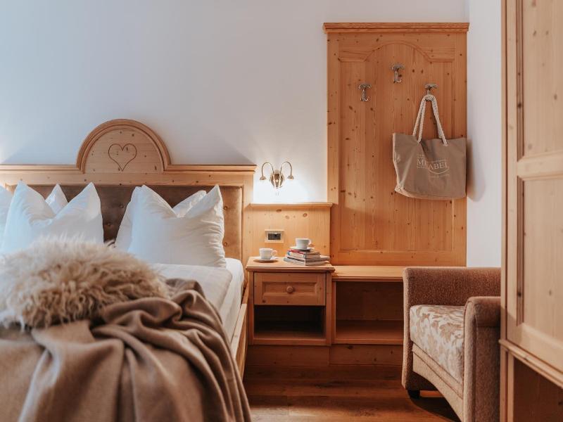 Garni Hotel Mirabel image