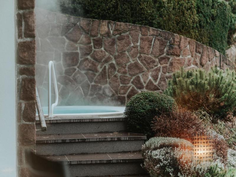 Garni Hotel Mirabel image