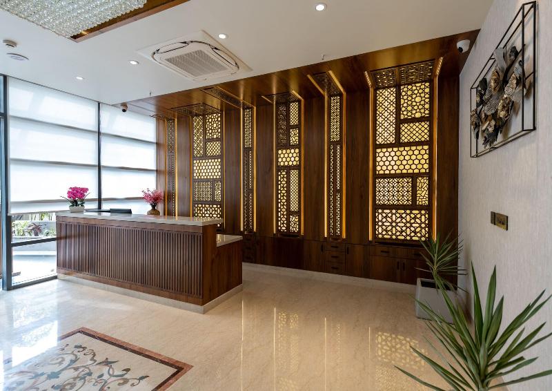 Hotel Regal Grand