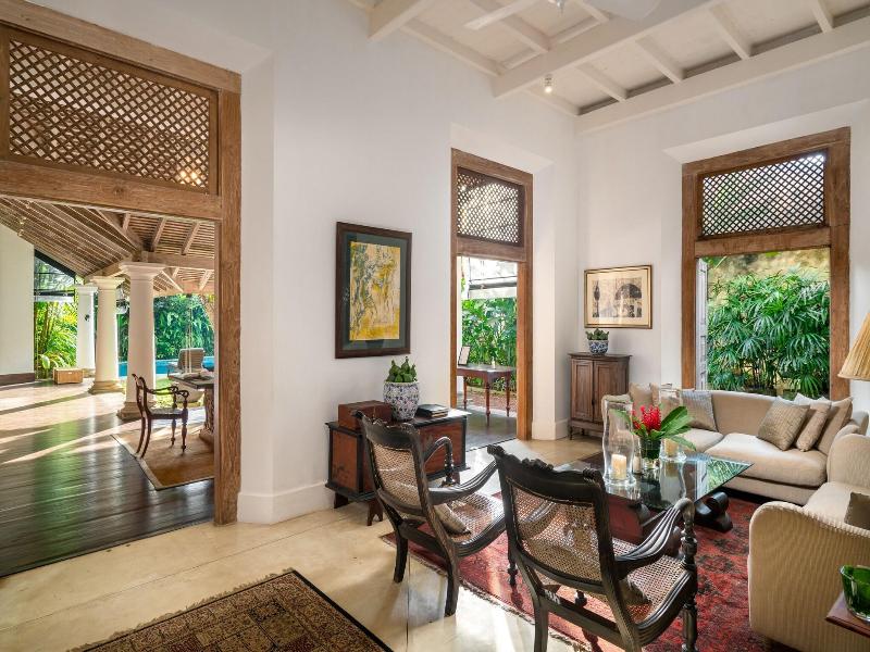 Taru Villas Rampart Street image