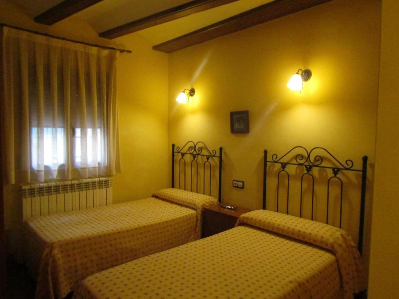 Hostal Paquita image