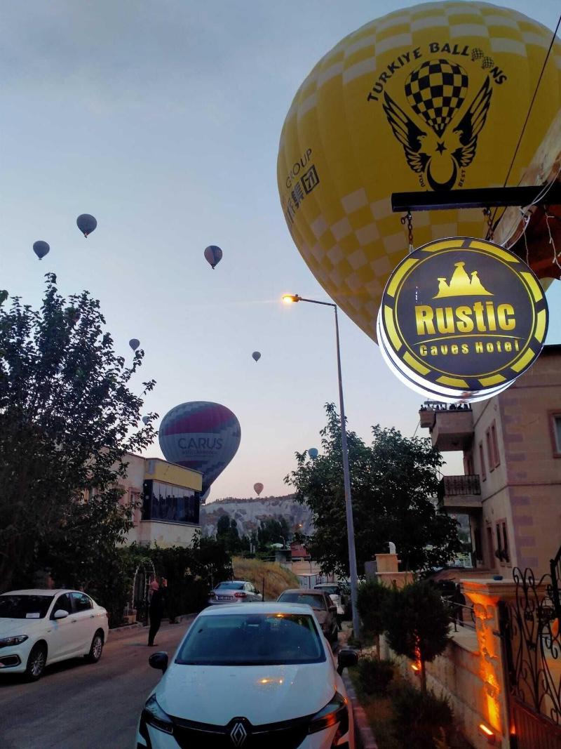 Rustic Caves Hotel image
