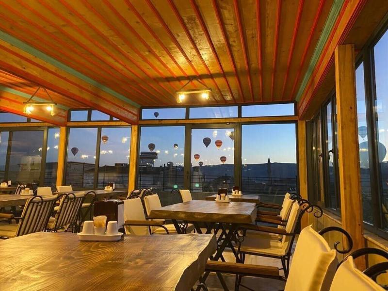 Rustic Caves Hotel image