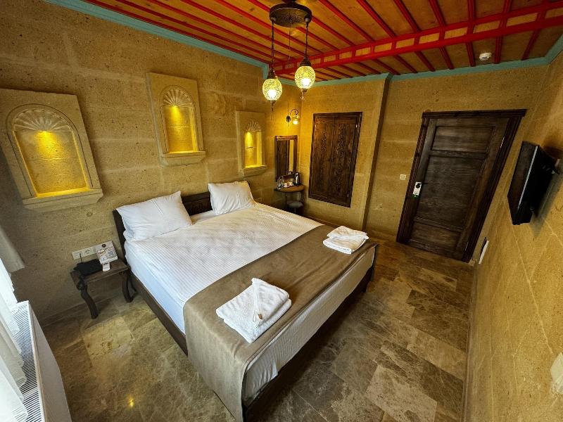 Rustic Caves Hotel image