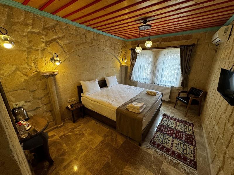 Rustic Caves Hotel image