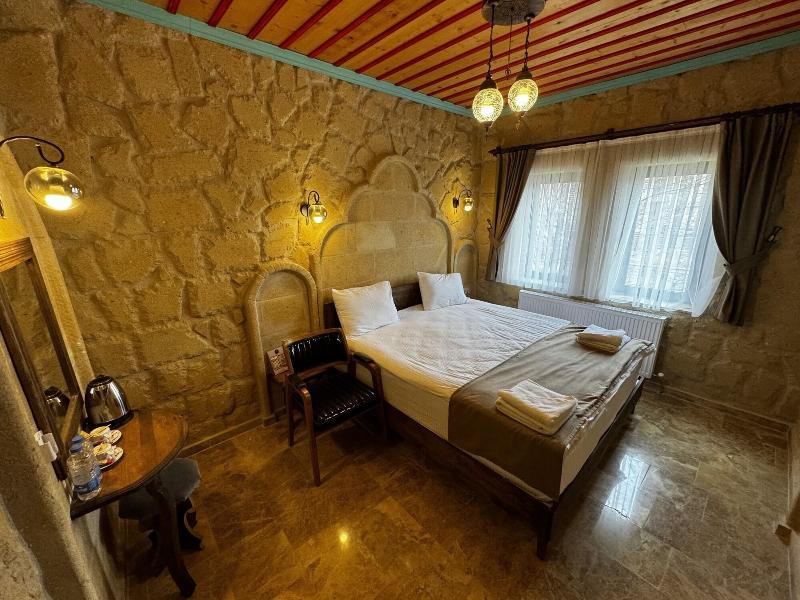 Rustic Caves Hotel image