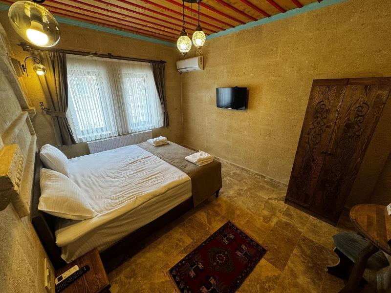 Rustic Caves Hotel image