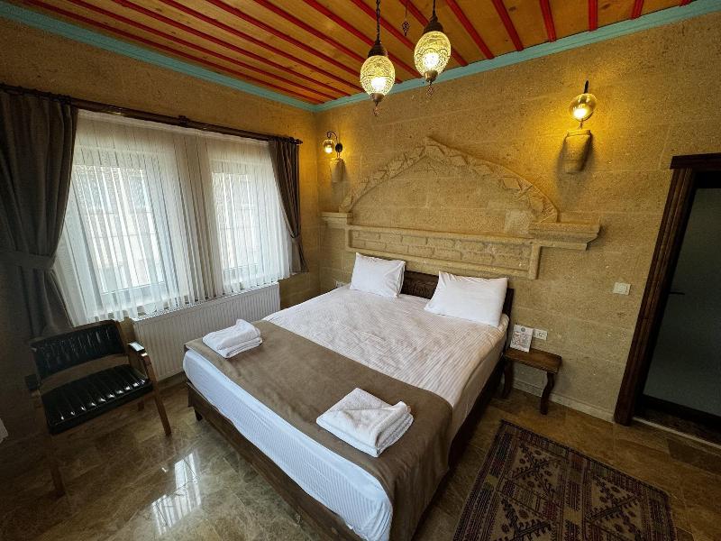 Rustic Caves Hotel image