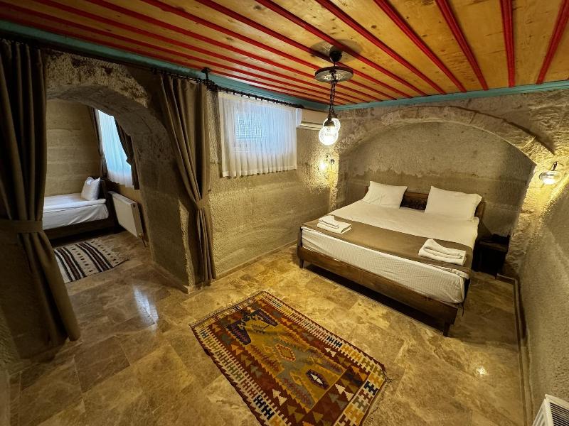 Rustic Caves Hotel image