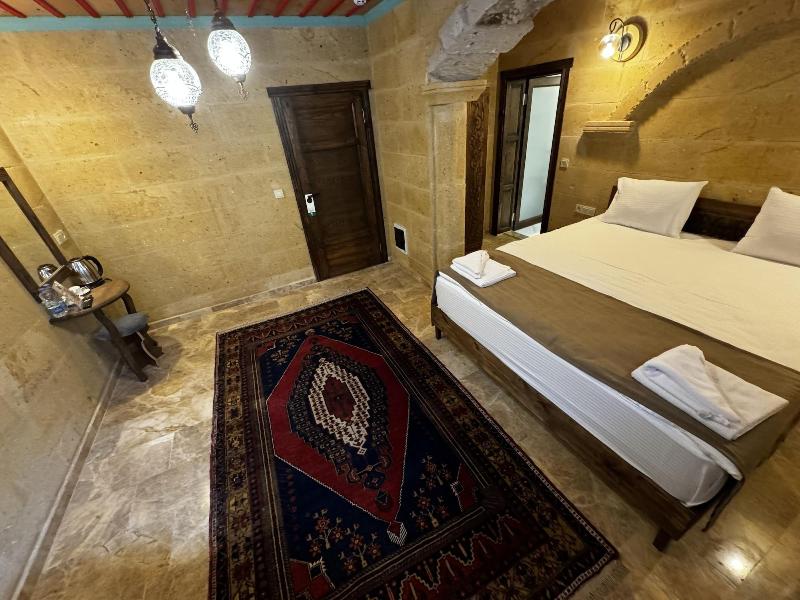 Rustic Caves Hotel image
