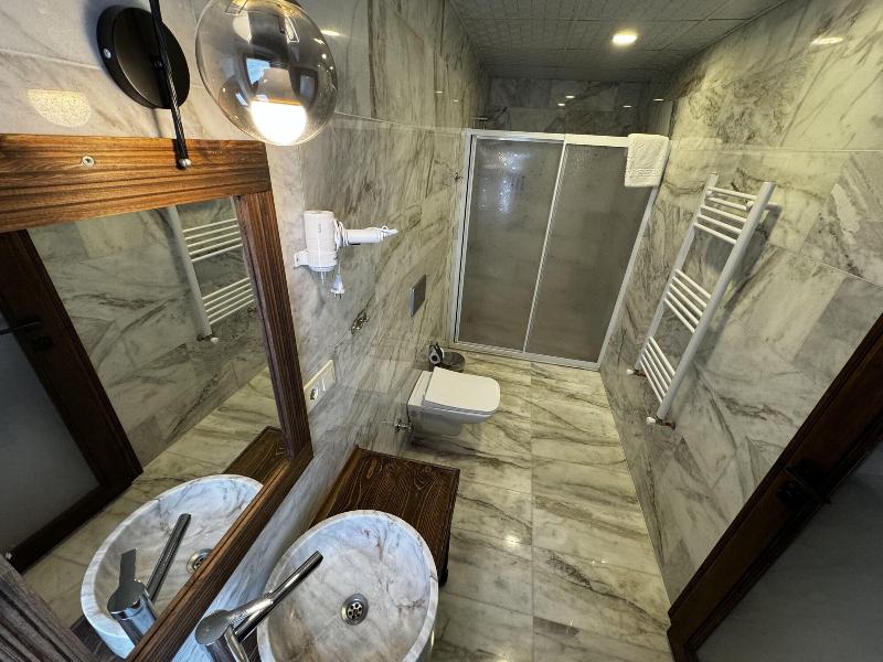 Rustic Caves Hotel image