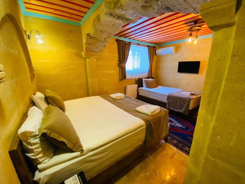 Rustic Caves Hotel image