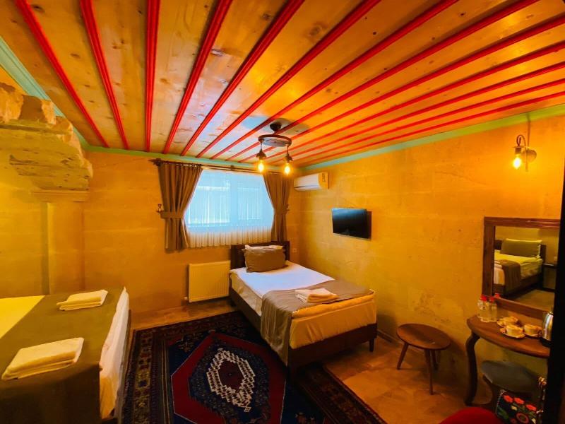 Rustic Caves Hotel image