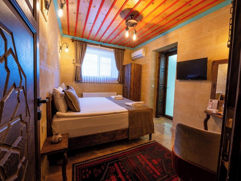 Rustic Caves Hotel image