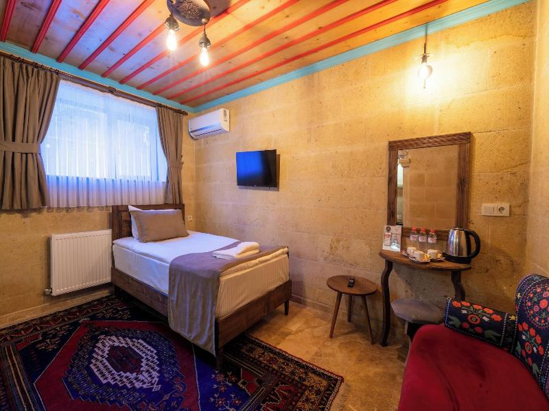 Rustic Caves Hotel image
