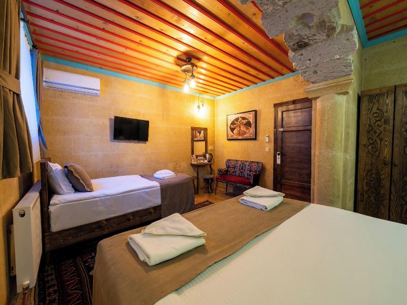 Rustic Caves Hotel image