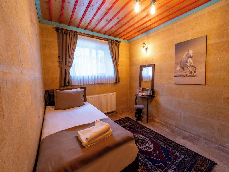 Rustic Caves Hotel image