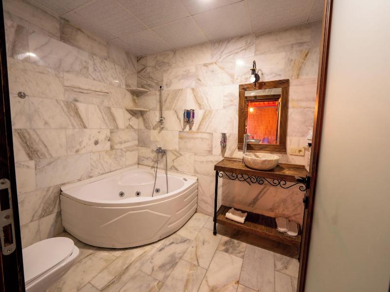 Rustic Caves Hotel image