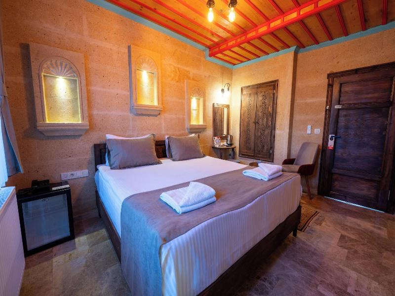 Rustic Caves Hotel image