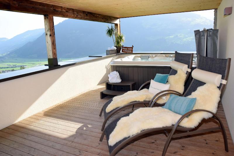 Chalets Apartments Wachterhof image