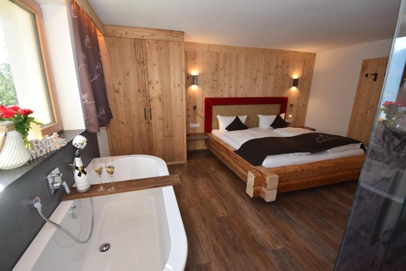 Chalets Apartments Wachterhof image