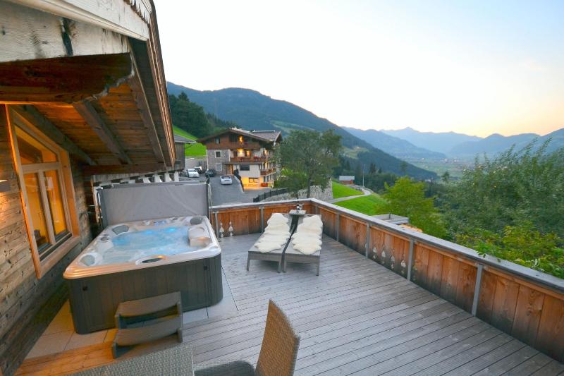 Chalets Apartments Wachterhof image
