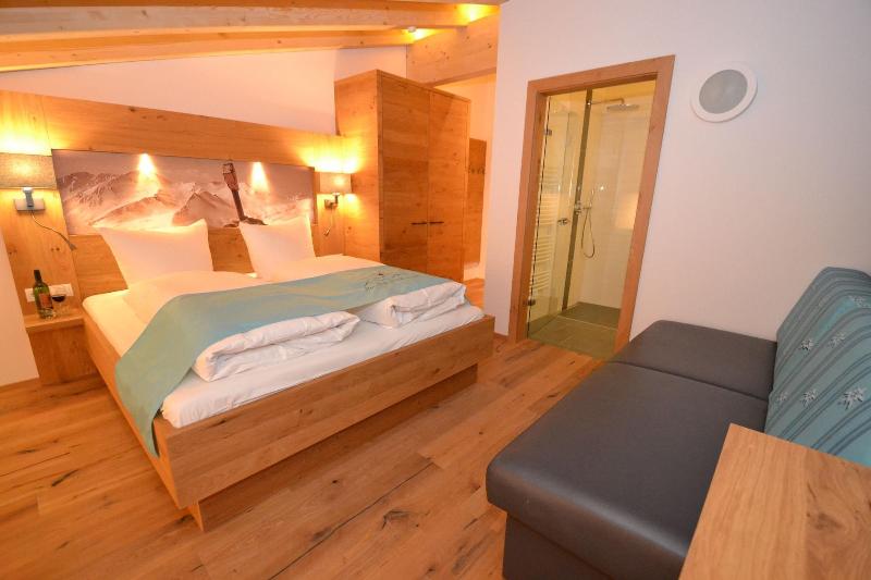 Chalets Apartments Wachterhof image