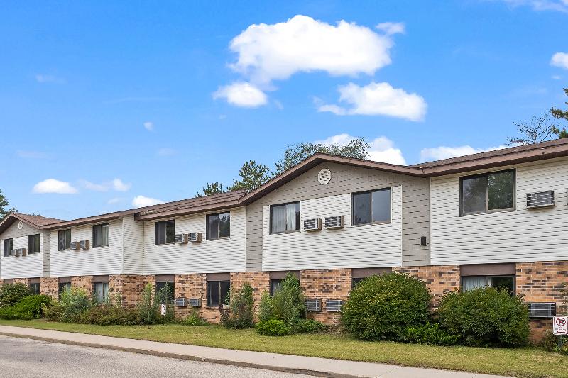 Wautoma Inn by OYO Near Airport WI 73 image