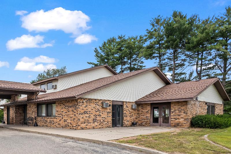 Wautoma Inn by OYO Near Airport WI 73 image