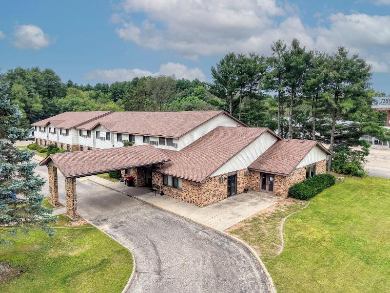 Wautoma Inn by OYO Near Airport WI 73 image