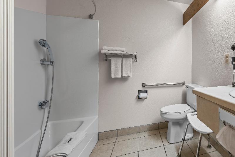 Wautoma Inn by OYO Near Airport WI 73 image