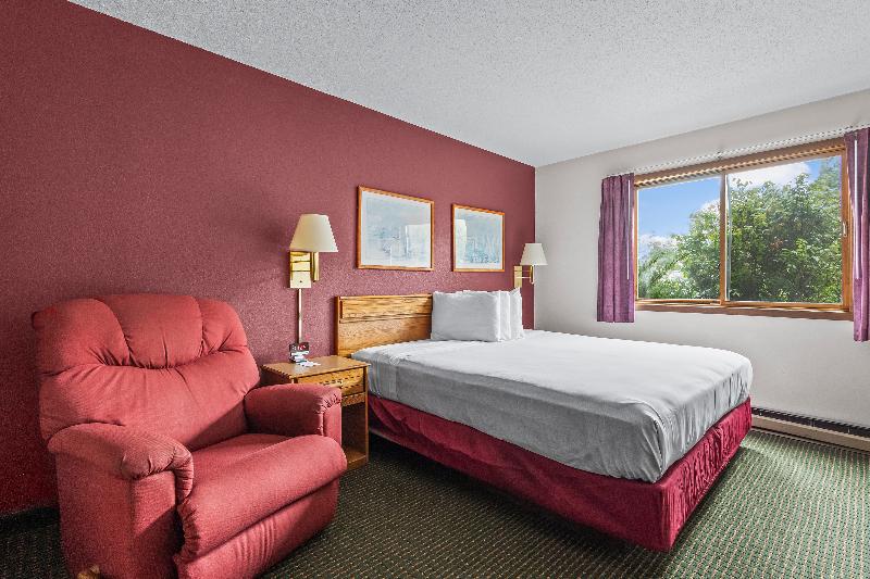 Wautoma Inn by OYO Near Airport WI 73 image