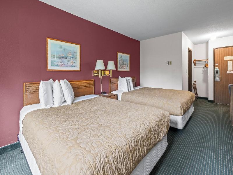 Wautoma Inn by OYO Near Airport WI 73 image