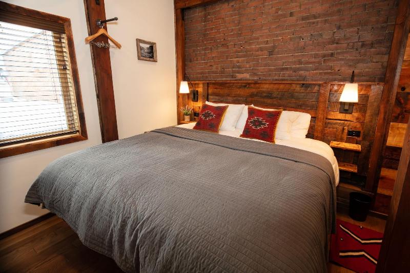 The Frenchman Suites image