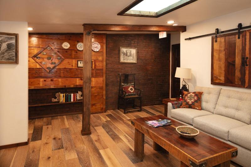 The Frenchman Suites image