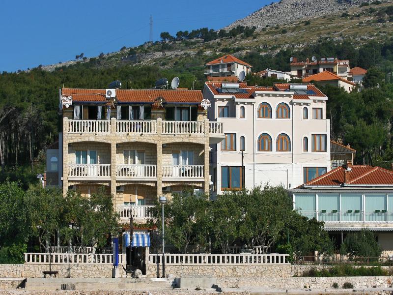 Villa Segetski Dvori - Tradition Since 1964 image