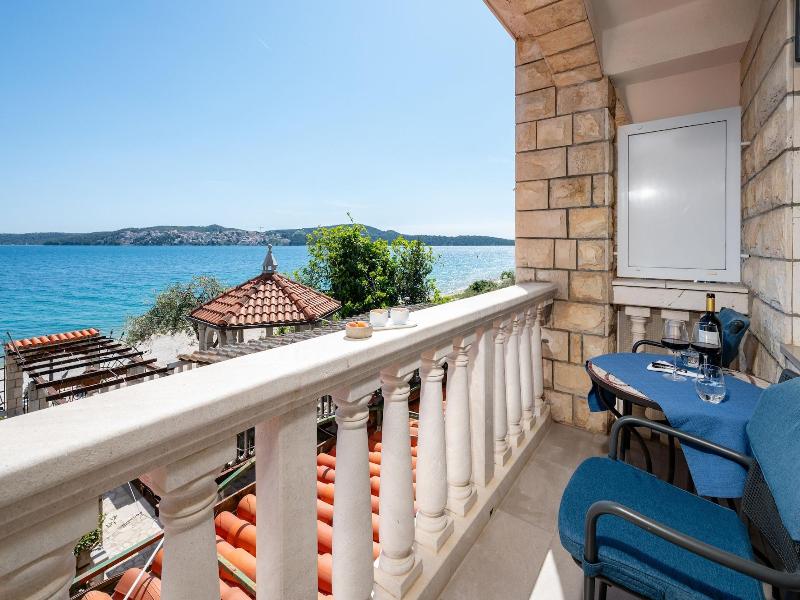 Villa Segetski Dvori - Tradition Since 1964 image