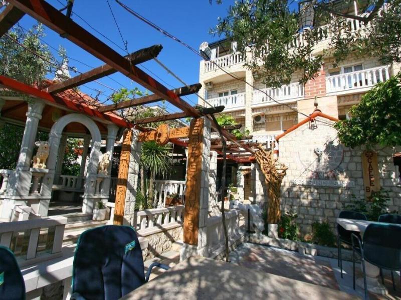 Villa Segetski Dvori - Tradition Since 1964 image