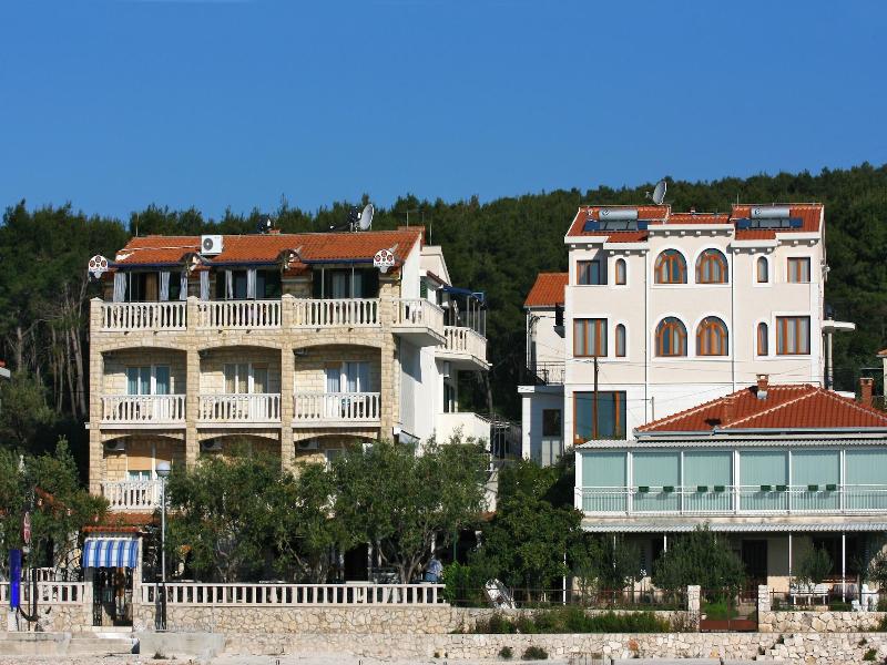 Villa Segetski Dvori - Tradition Since 1964 image