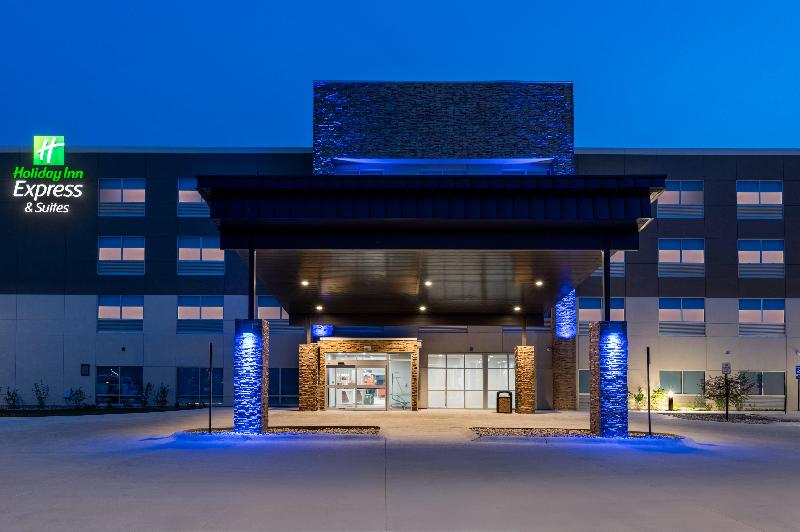 Holiday Inn Express Stevensville Benton Harbor image