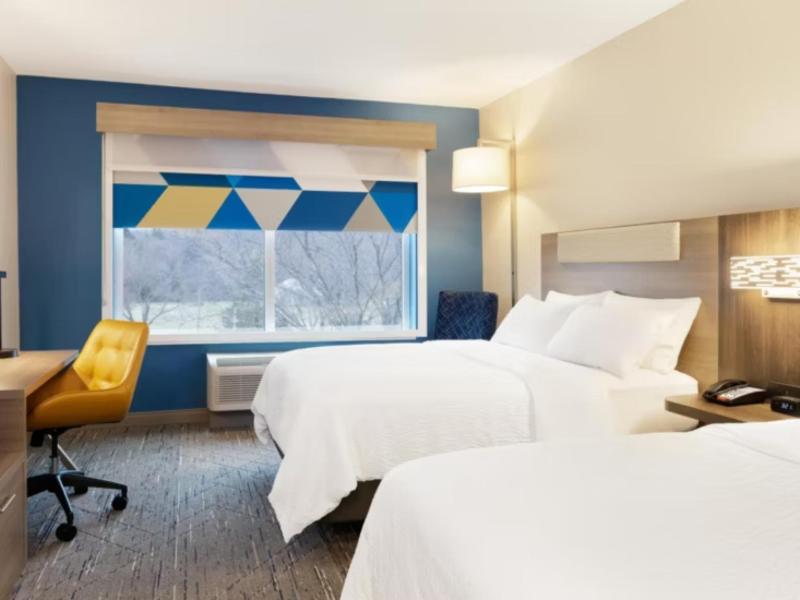 Holiday Inn Express Stevensville Benton Harbor image