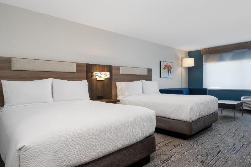Holiday Inn Express Stevensville Benton Harbor image