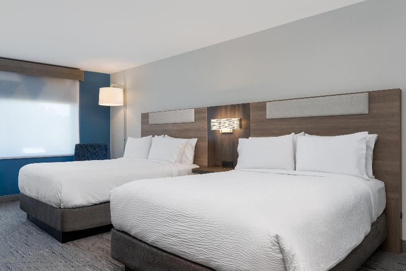 Holiday Inn Express Stevensville Benton Harbor image