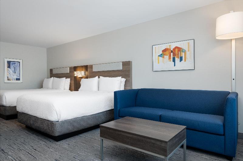 Holiday Inn Express Stevensville Benton Harbor image