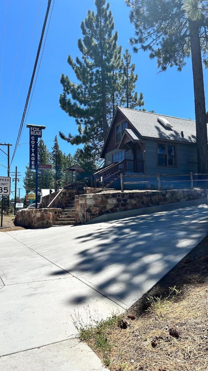 Fox N Bear Cottages