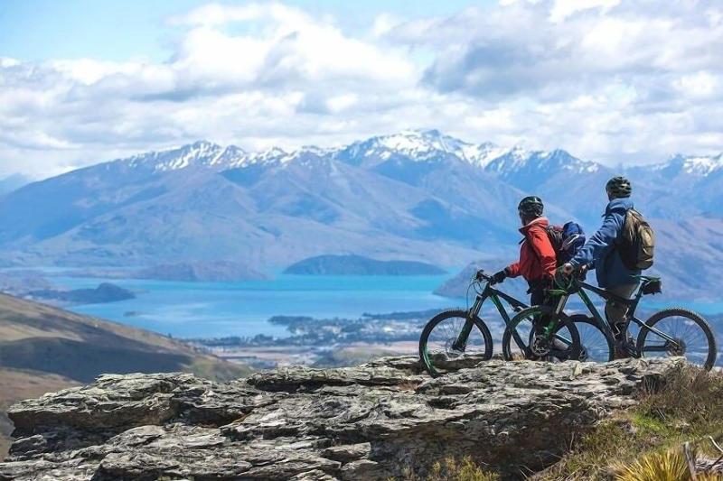 Hampshire Holiday Parks Wanaka image