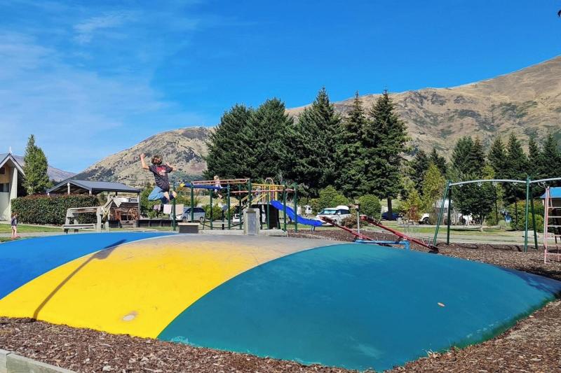 Hampshire Holiday Parks Wanaka image