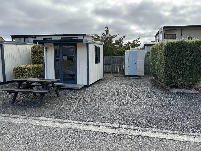 Hampshire Holiday Parks Wanaka image